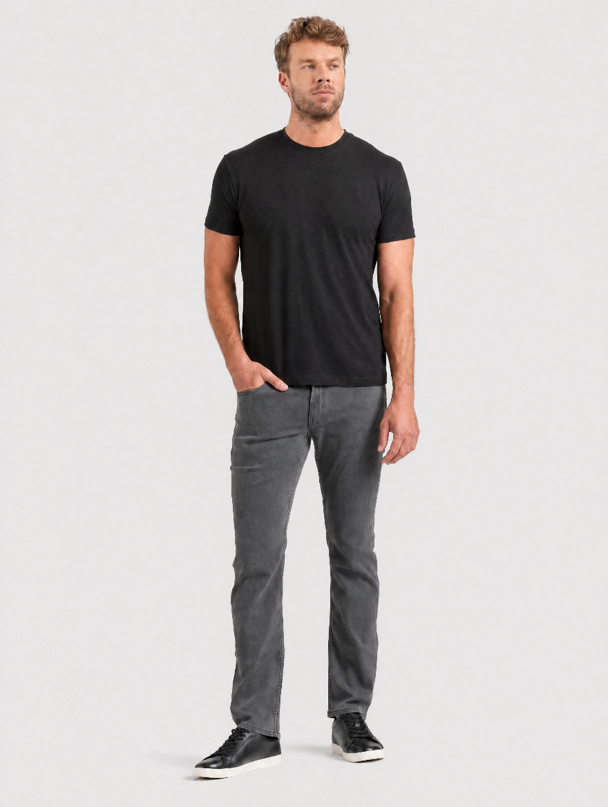 The Clean-Line Tee | Vaester & Co